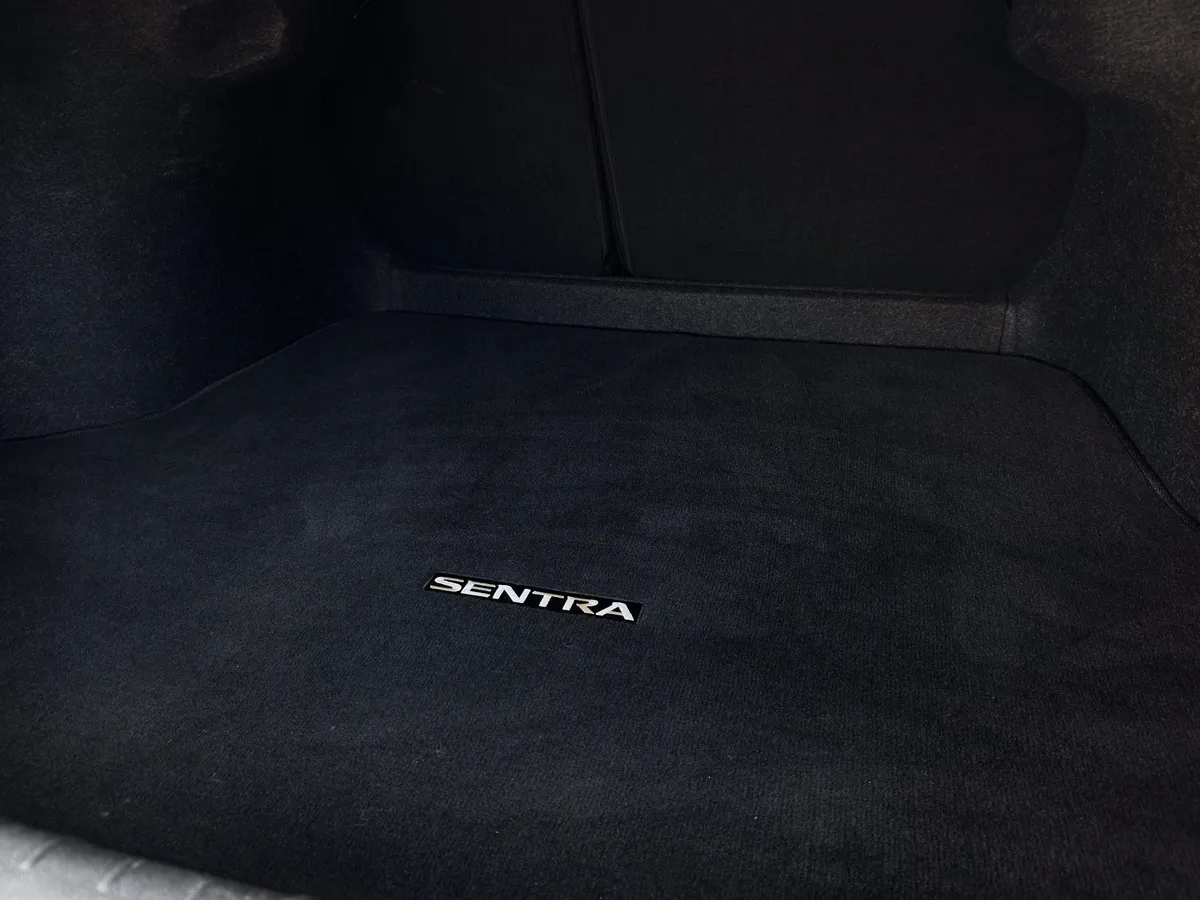 2022 Nissan Sentra S thumbnail 23