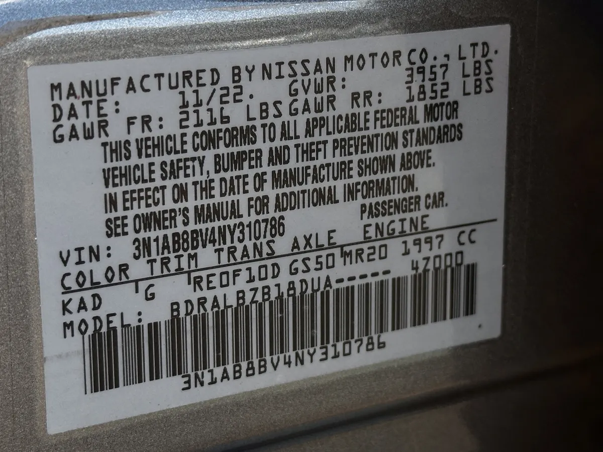 2022 Nissan Sentra S thumbnail 26