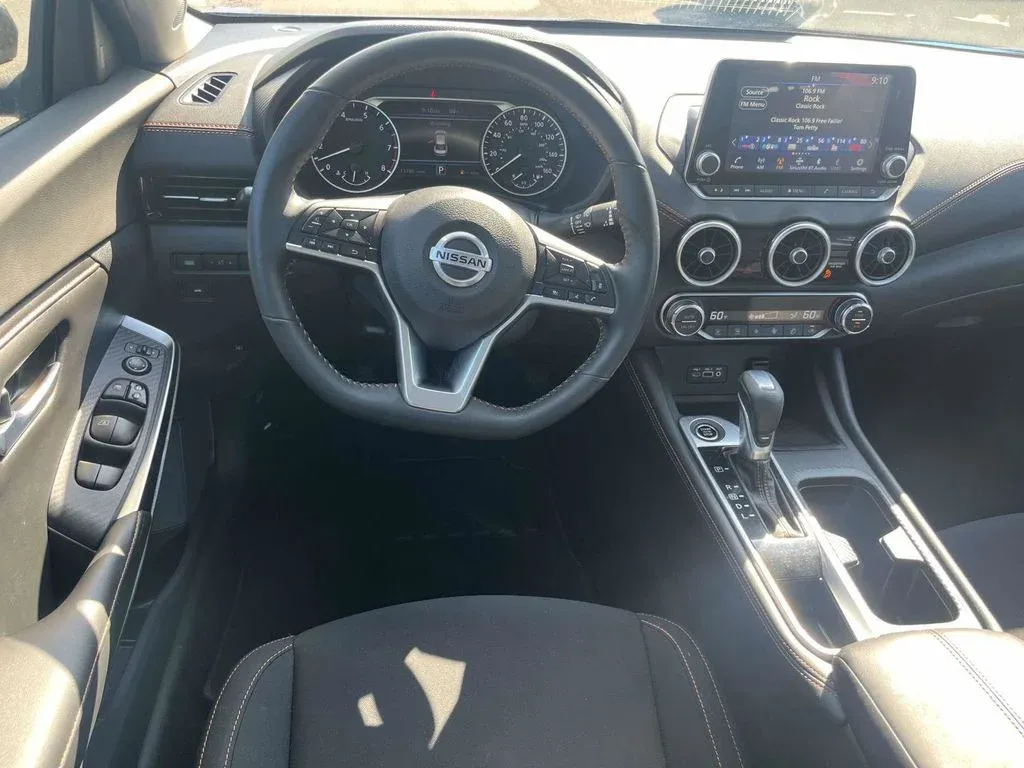 2022 Nissan Sentra SR thumbnail 12