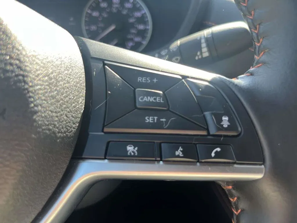 2022 Nissan Sentra SR thumbnail 19