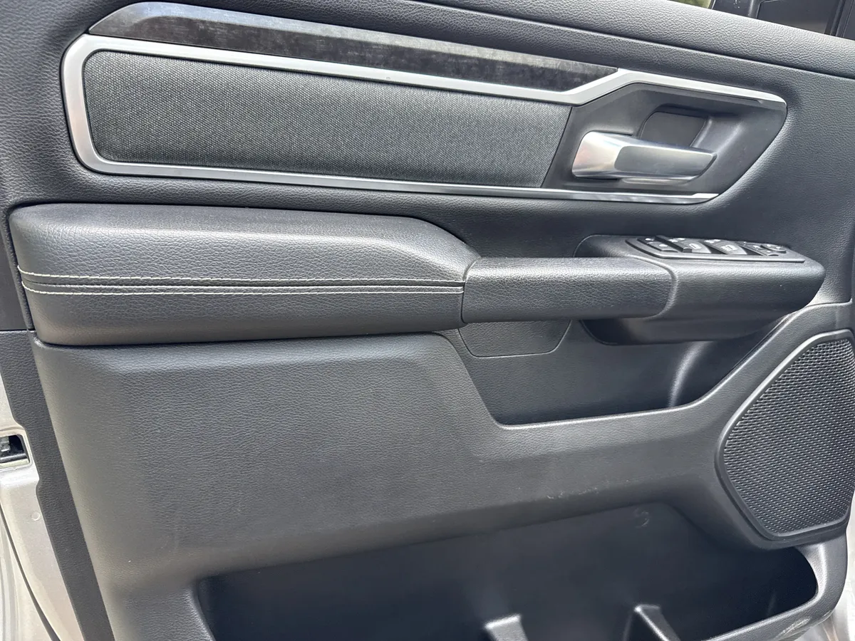 2022 Ram 1500 Big Horn thumbnail 10