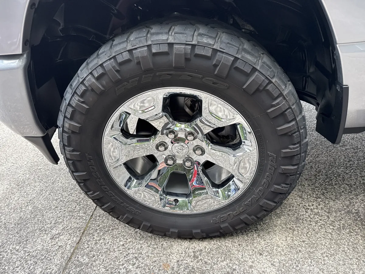 2022 Ram 1500 Big Horn thumbnail 11