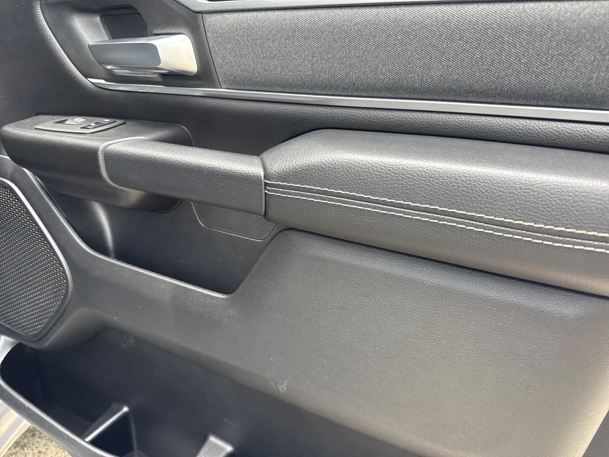 2022 Ram 1500 Big Horn thumbnail 15
