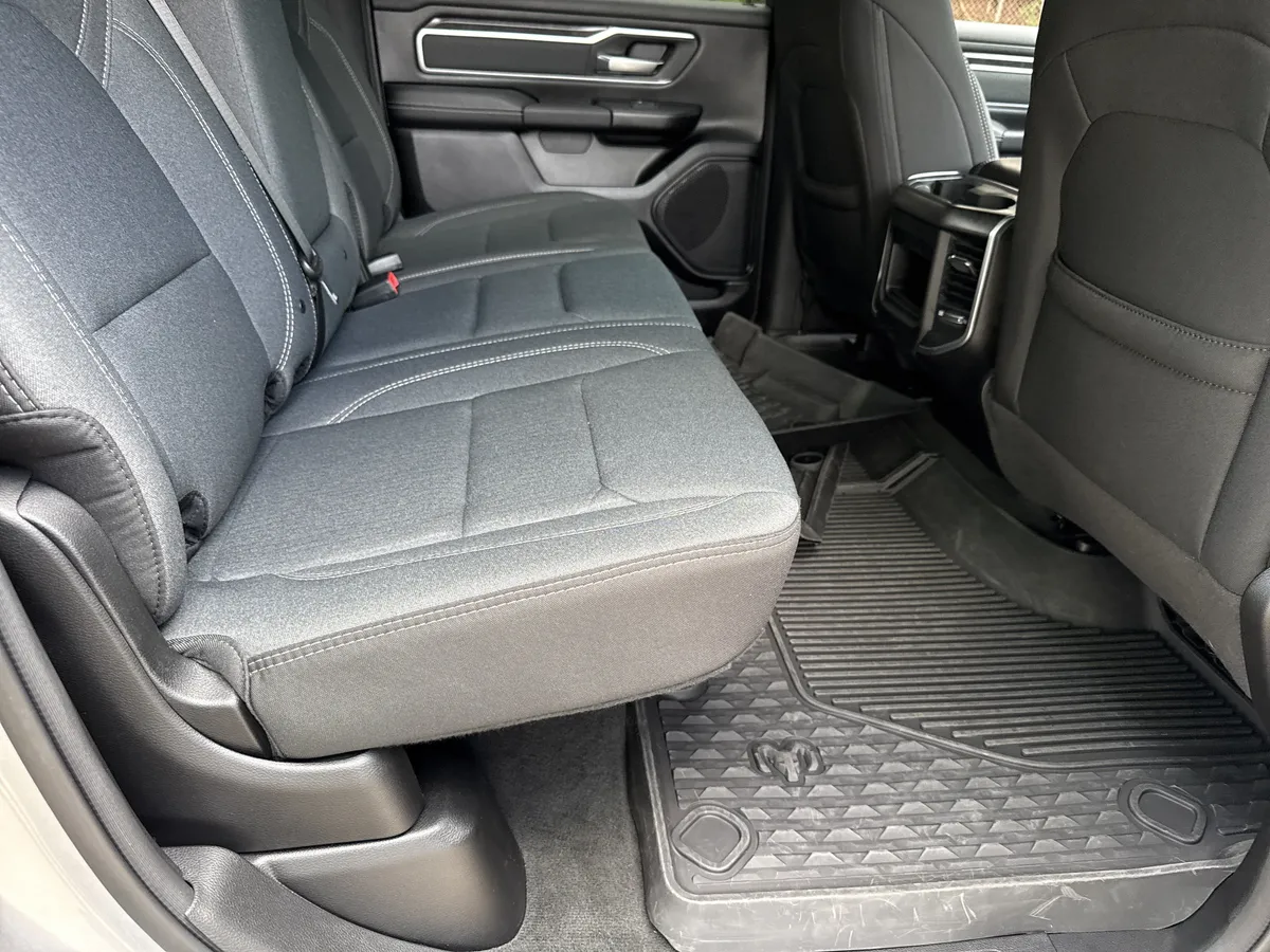 2022 Ram 1500 Big Horn thumbnail 16