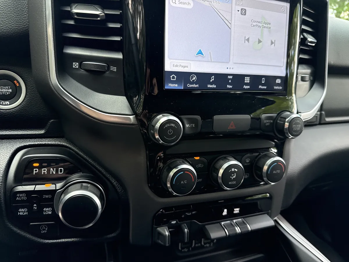 2022 Ram 1500 Big Horn thumbnail 28