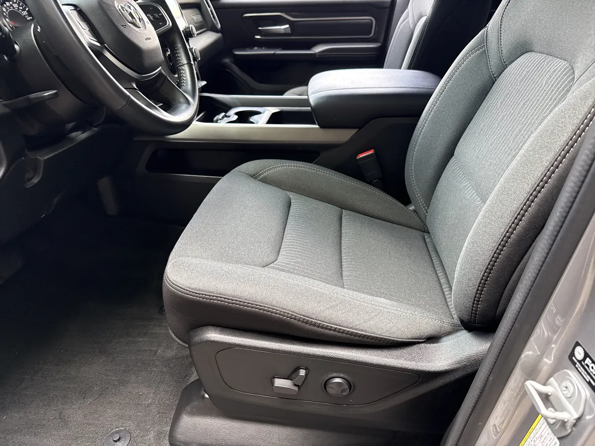 2022 Ram 1500 Big Horn thumbnail 9