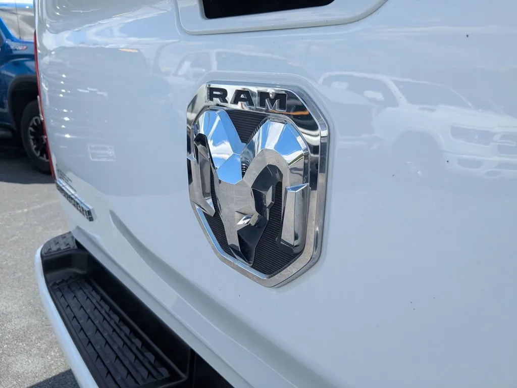 2022 Ram 1500 Big Horn thumbnail 28