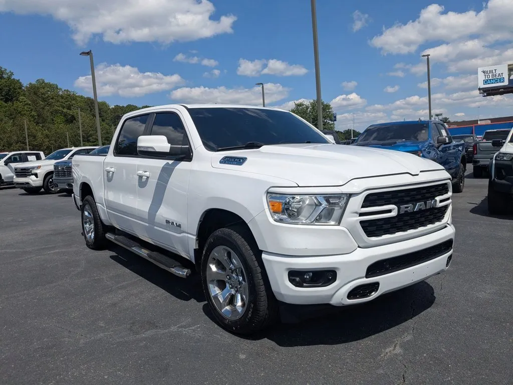 2022 Ram 1500 Big Horn thumbnail 3