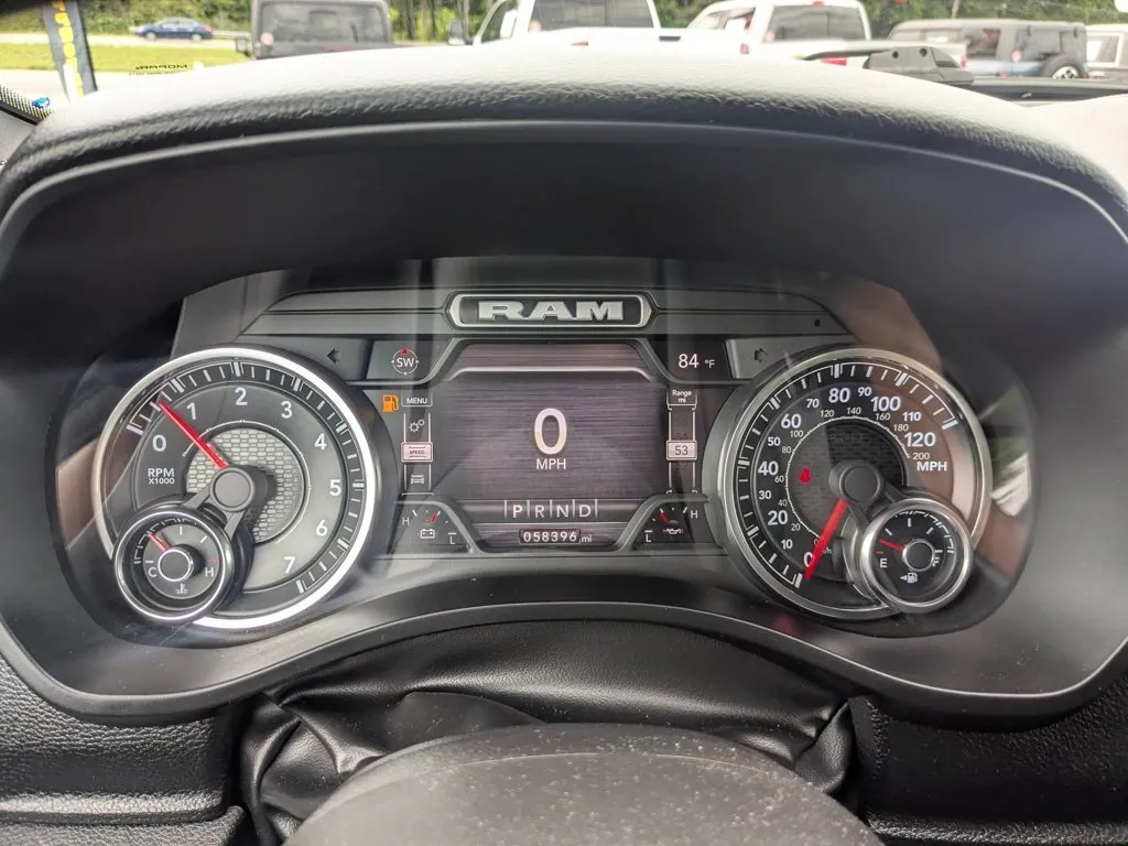 2022 Ram 1500 Big Horn thumbnail 15