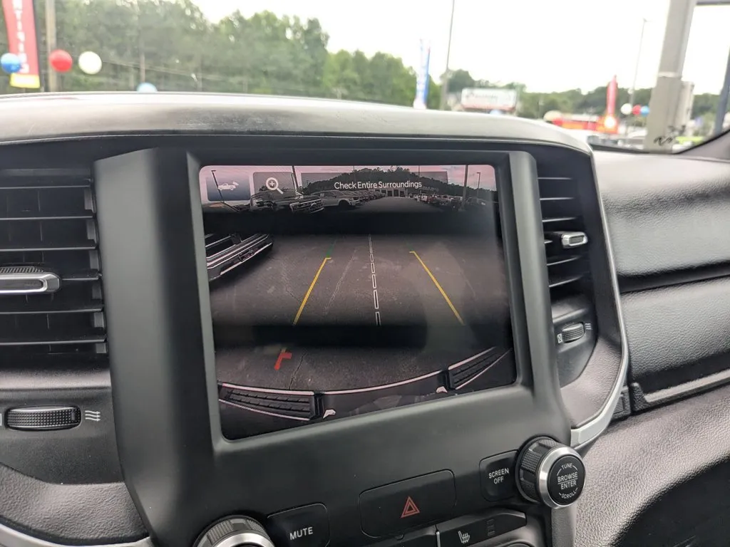 2022 Ram 1500 Big Horn thumbnail 16