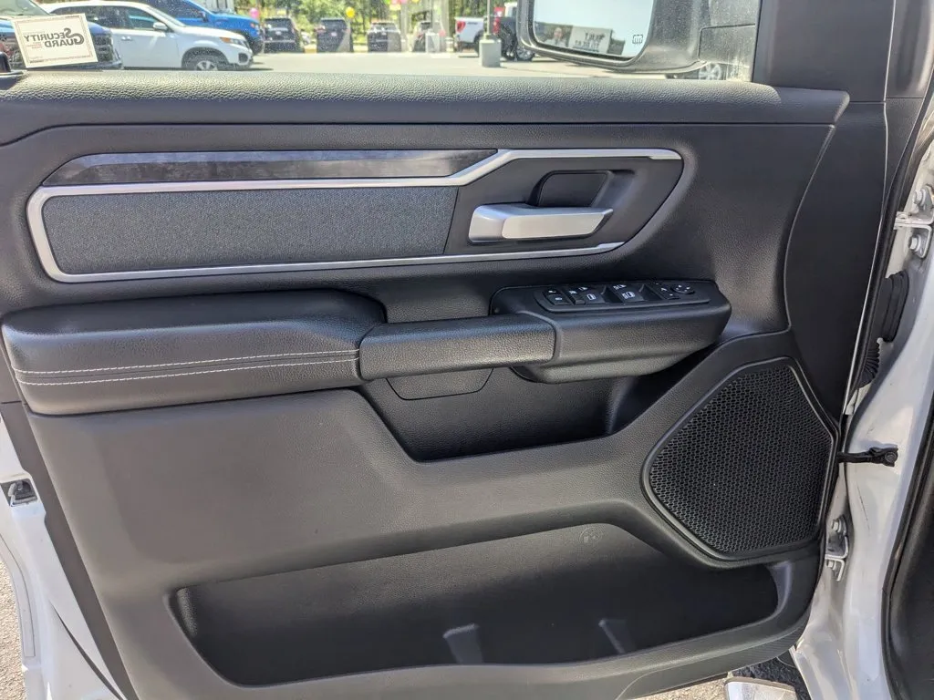 2022 Ram 1500 Big Horn thumbnail 11