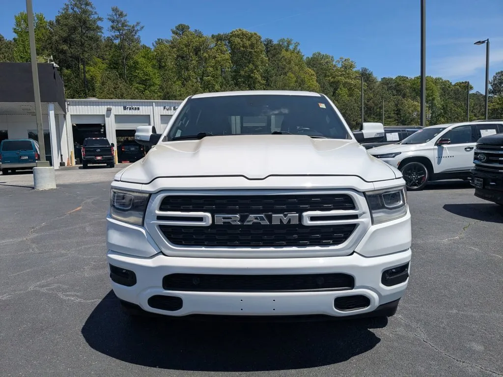 2022 Ram 1500 Big Horn thumbnail 2