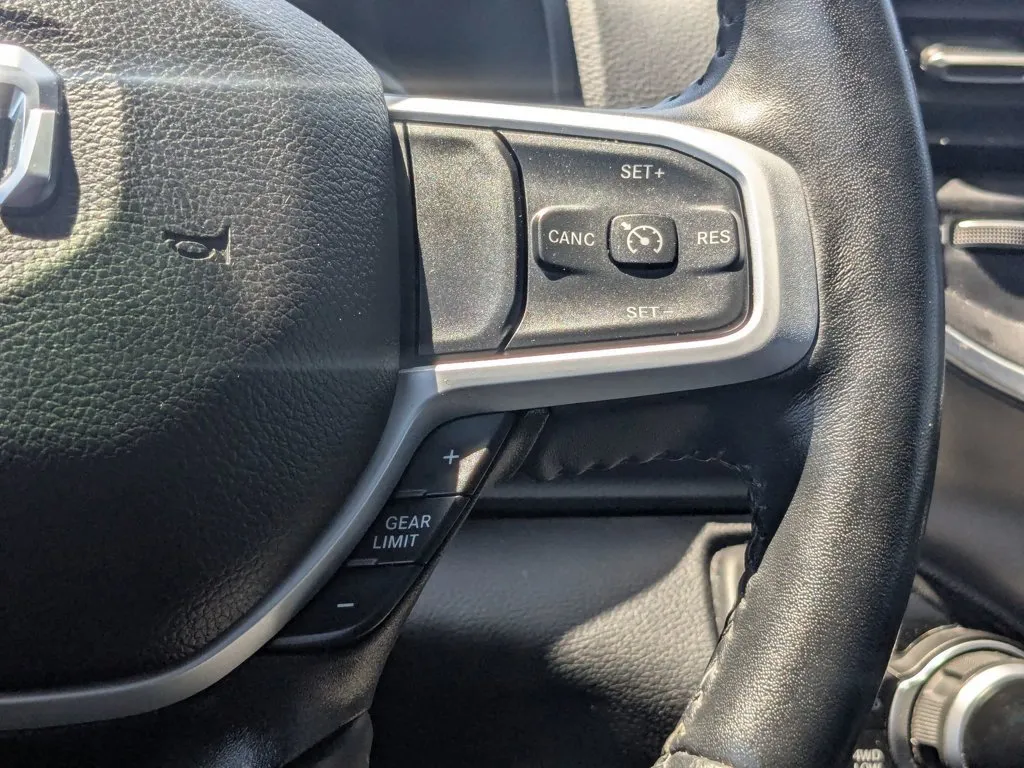 2022 Ram 1500 Big Horn thumbnail 23