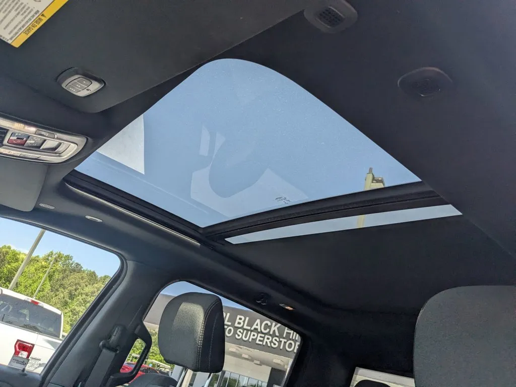 2022 Ram 1500 Big Horn thumbnail 24