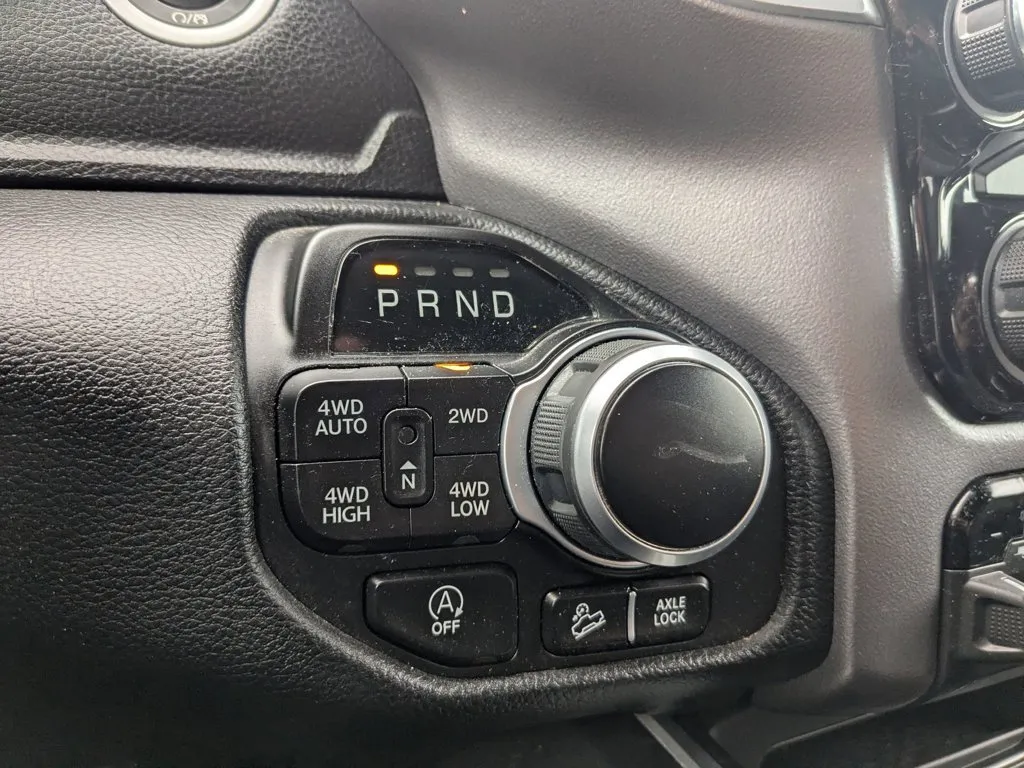 2022 Ram 1500 Big Horn thumbnail 19