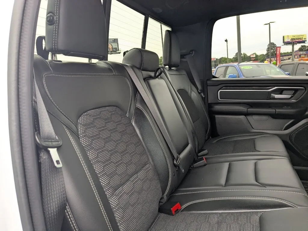 2022 Ram 1500 Big Horn thumbnail 24