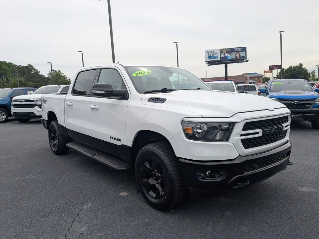 2022 Ram 1500 Big Horn thumbnail 3