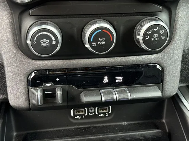 2022 Ram 1500 Big Horn/Lone Star thumbnail 26