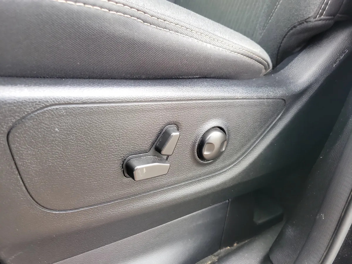 2022 Ram 1500 Big Horn/Lone Star thumbnail 5