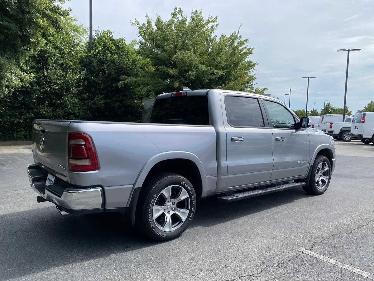 2022 Ram 1500 Laramie thumbnail 8