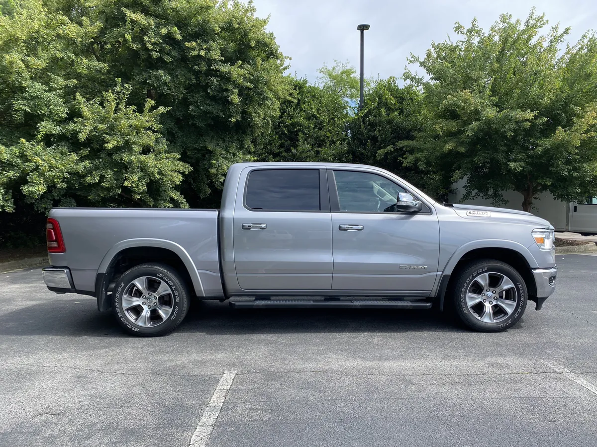 2022 Ram 1500 Laramie thumbnail 9
