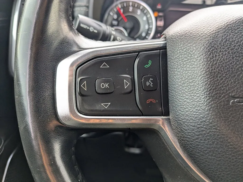 2022 Ram 1500 Laramie thumbnail 21