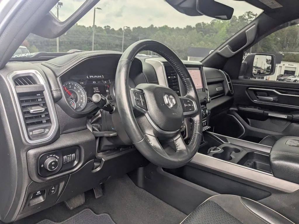 2022 Ram 1500 Laramie thumbnail 13
