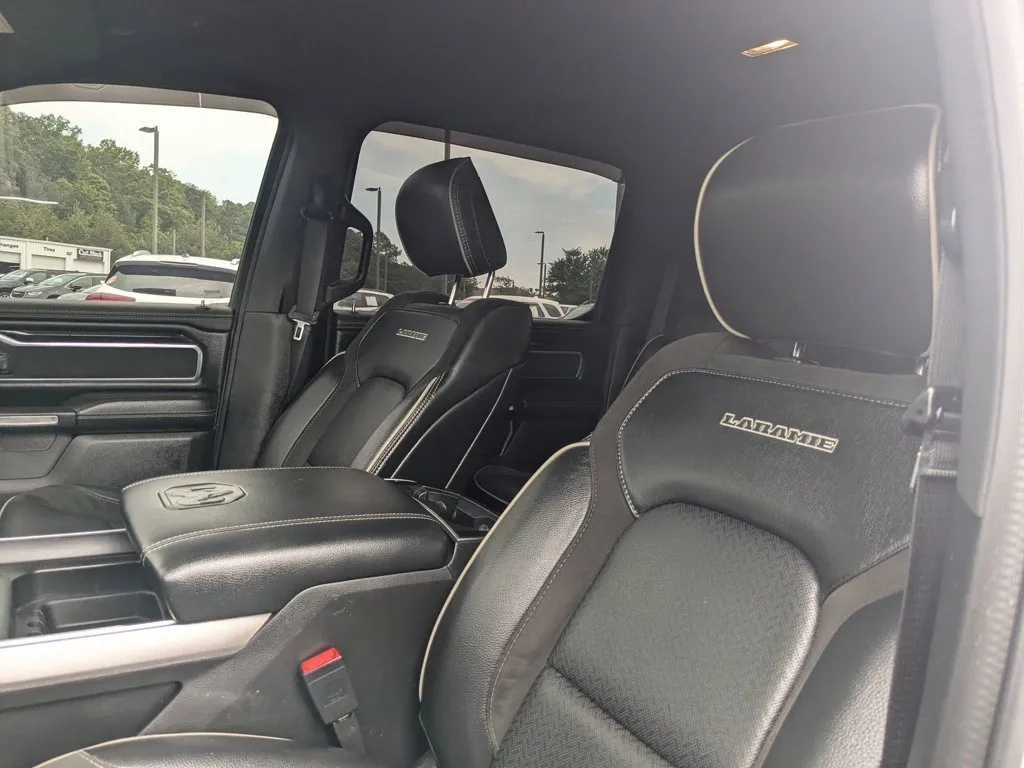 2022 Ram 1500 Laramie thumbnail 14
