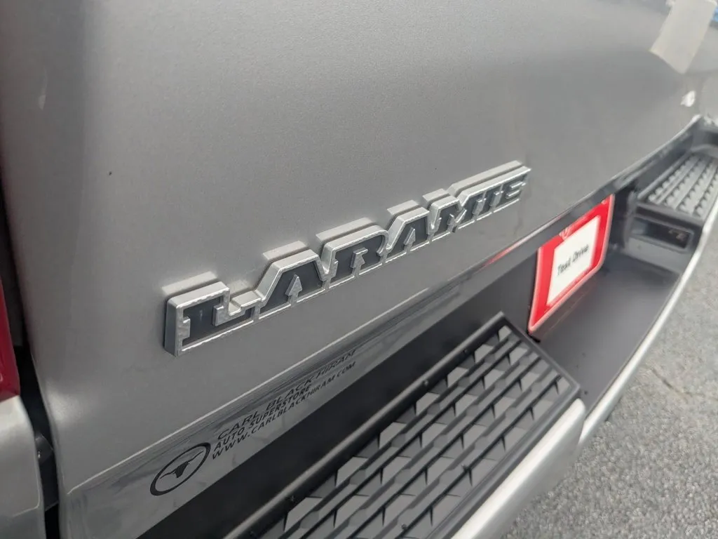2022 Ram 1500 Laramie thumbnail 28