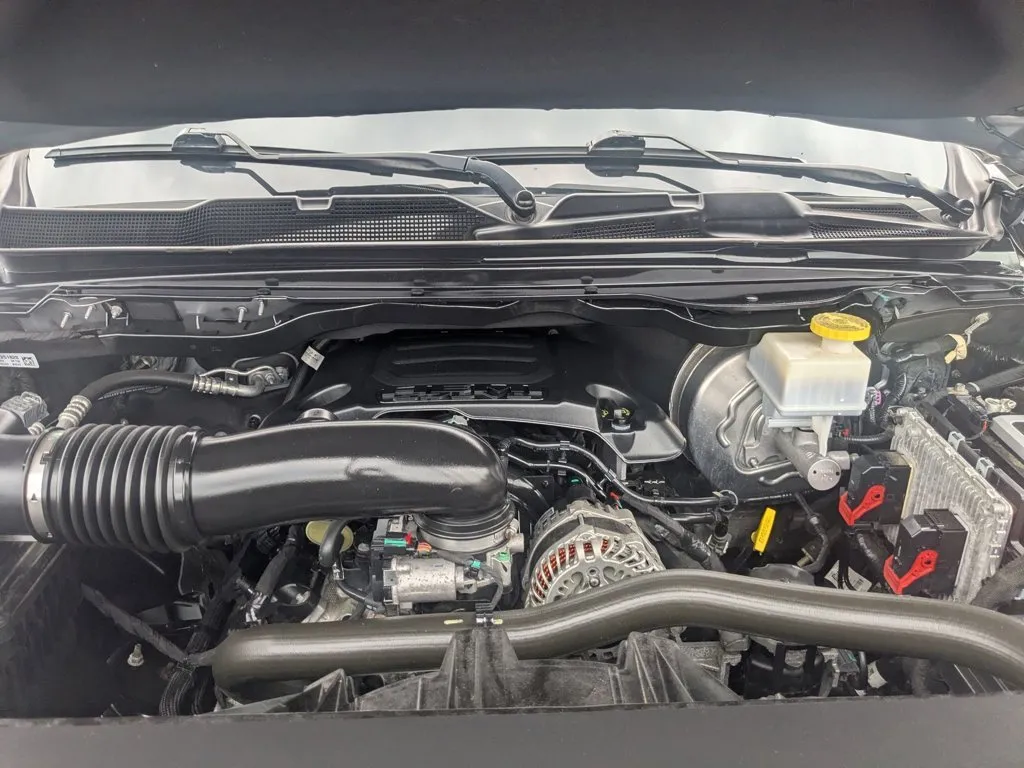 2022 Ram 1500 Laramie thumbnail 30