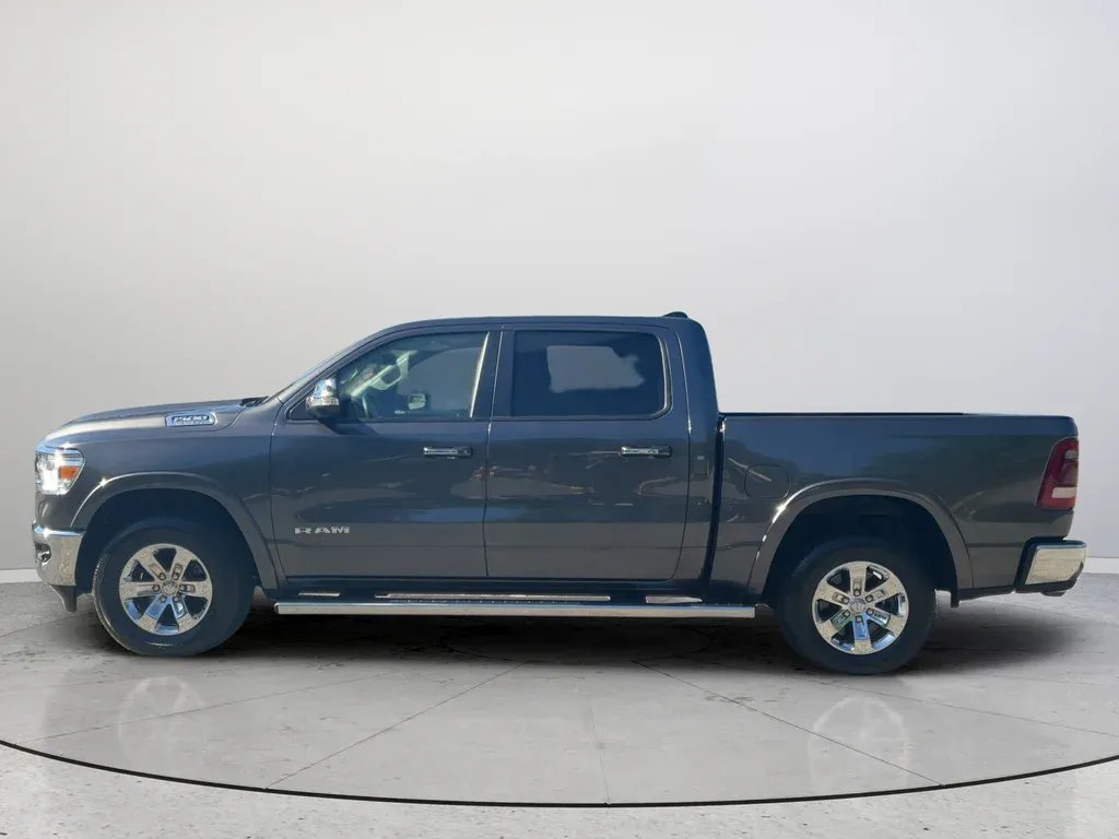 2022 Ram 1500 Laramie thumbnail 10