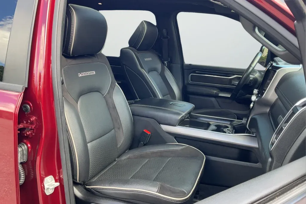 2022 Ram 1500 Laramie thumbnail 20
