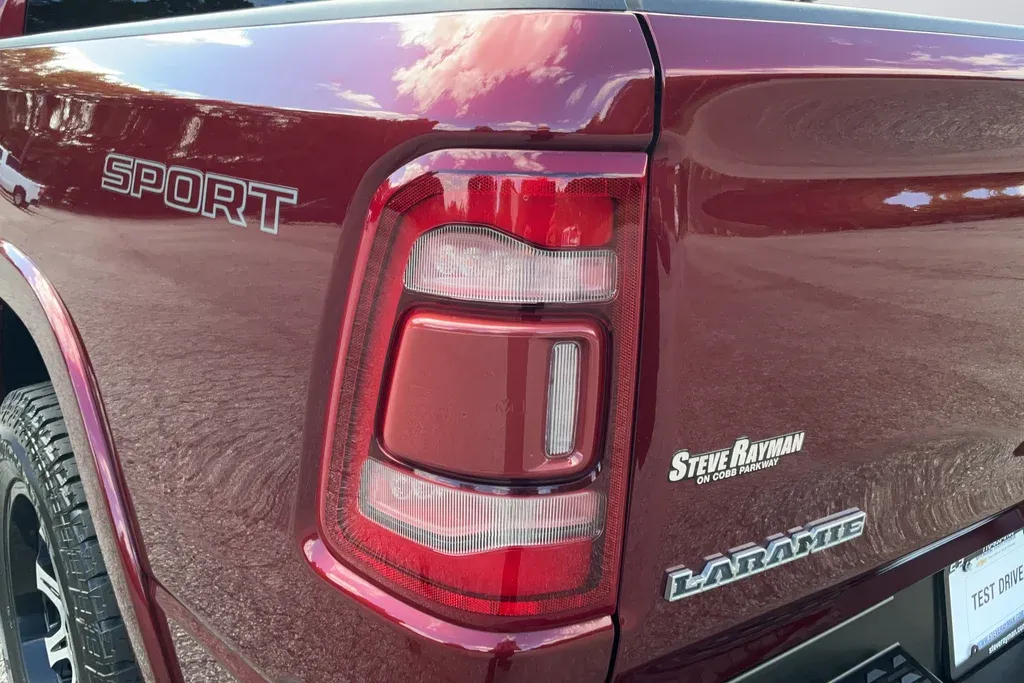 2022 Ram 1500 Laramie thumbnail 27