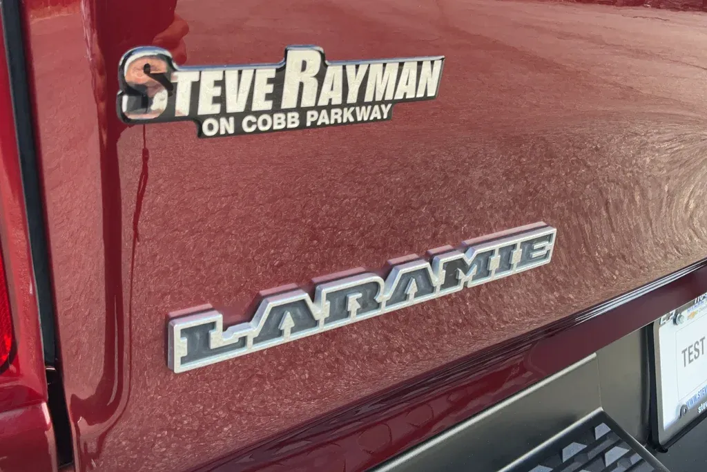 2022 Ram 1500 Laramie thumbnail 28