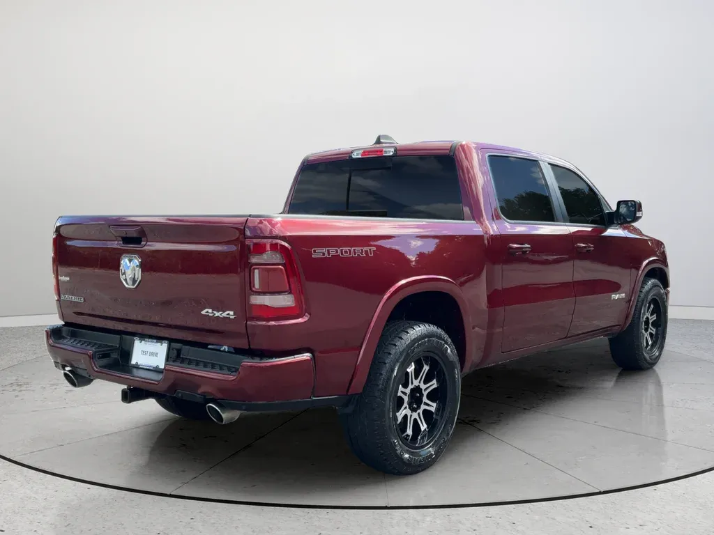 2022 Ram 1500 Laramie thumbnail 7