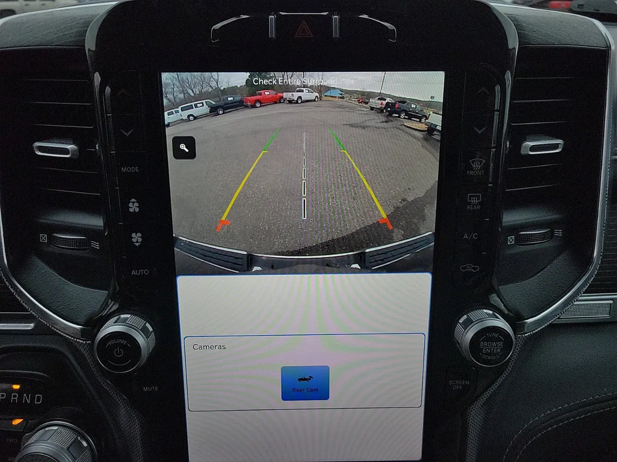 2022 Ram 1500 Limited thumbnail 23