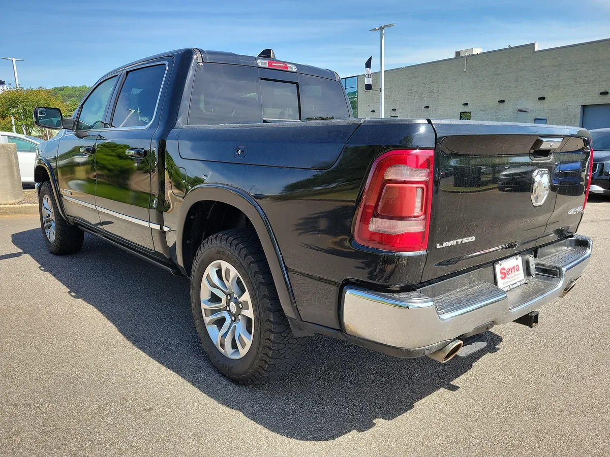2022 Ram 1500 Limited thumbnail 3