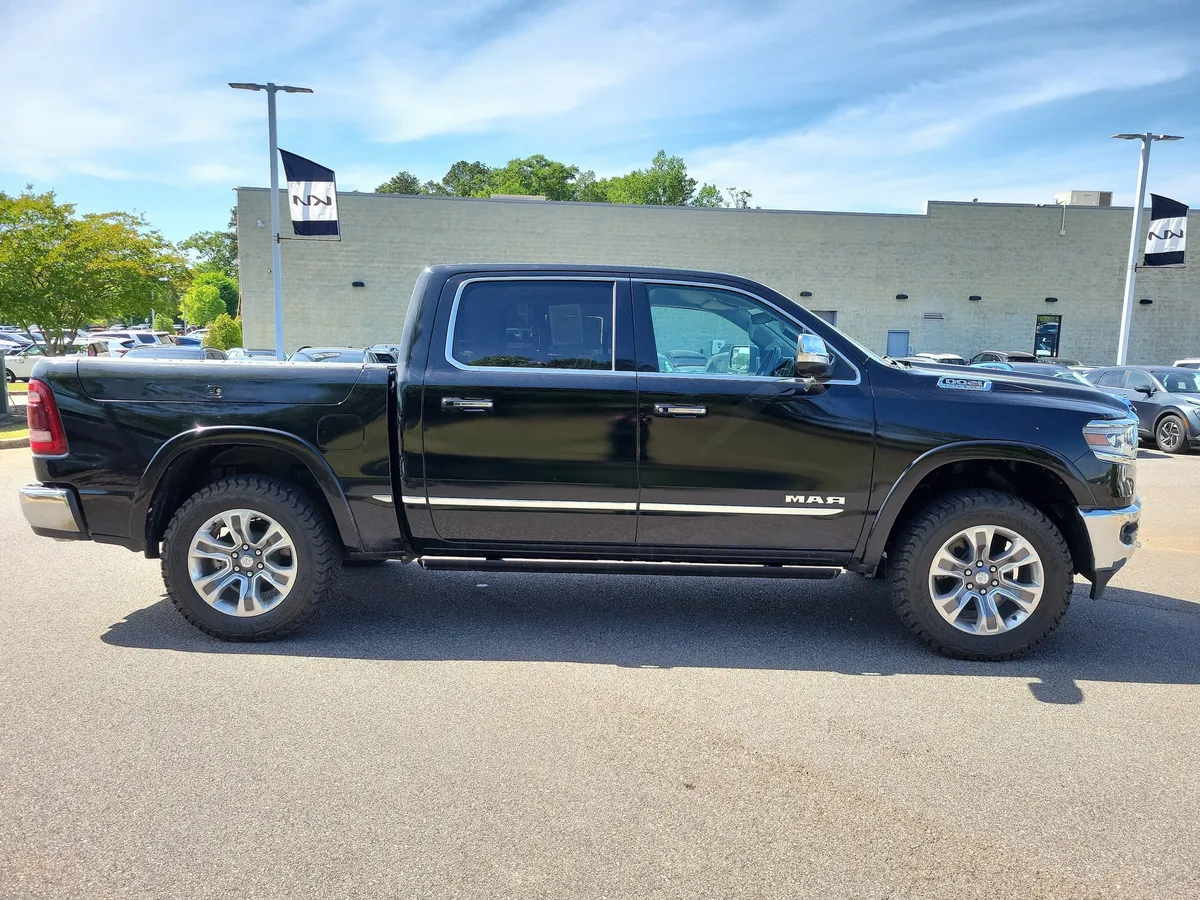 2022 Ram 1500 Limited thumbnail 6