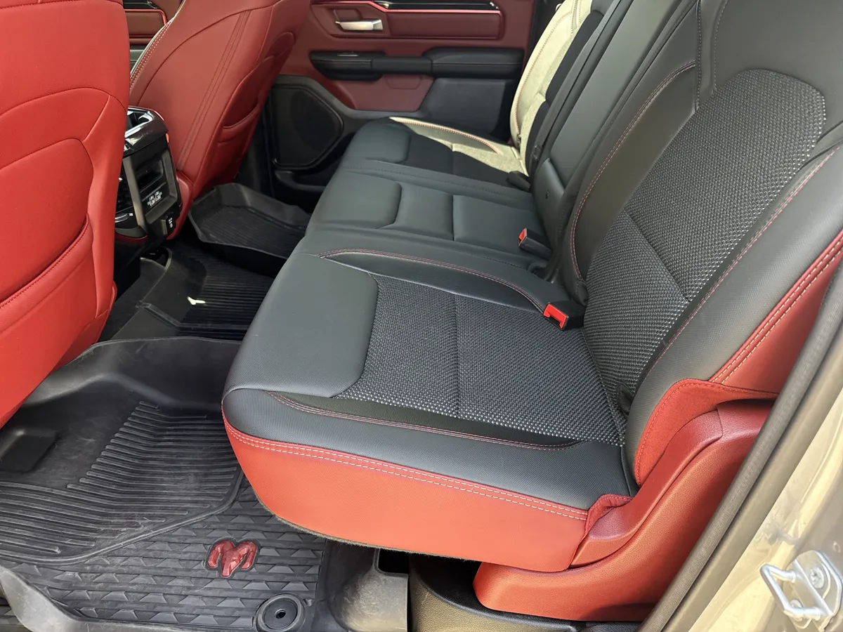 2022 Ram 1500 Rebel thumbnail 19