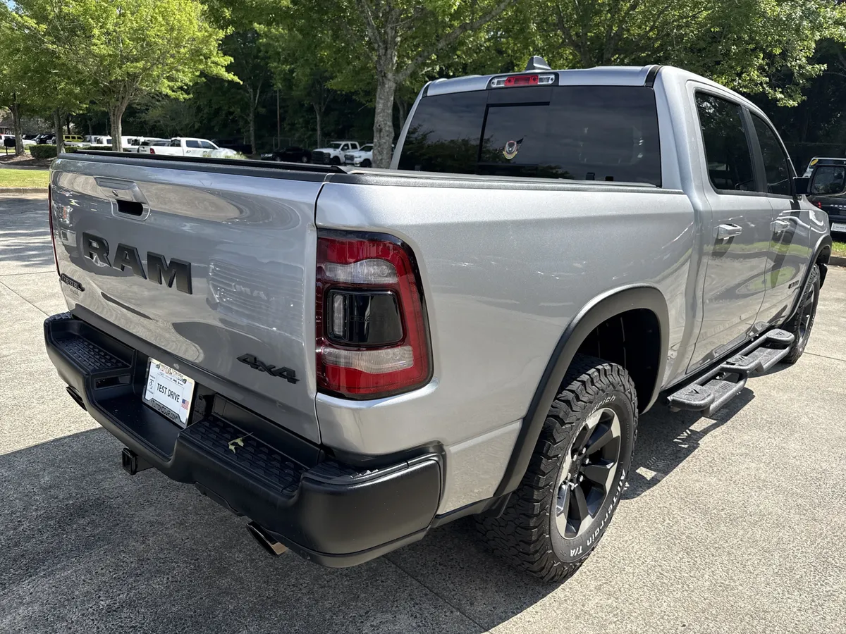 2022 Ram 1500 Rebel thumbnail 7