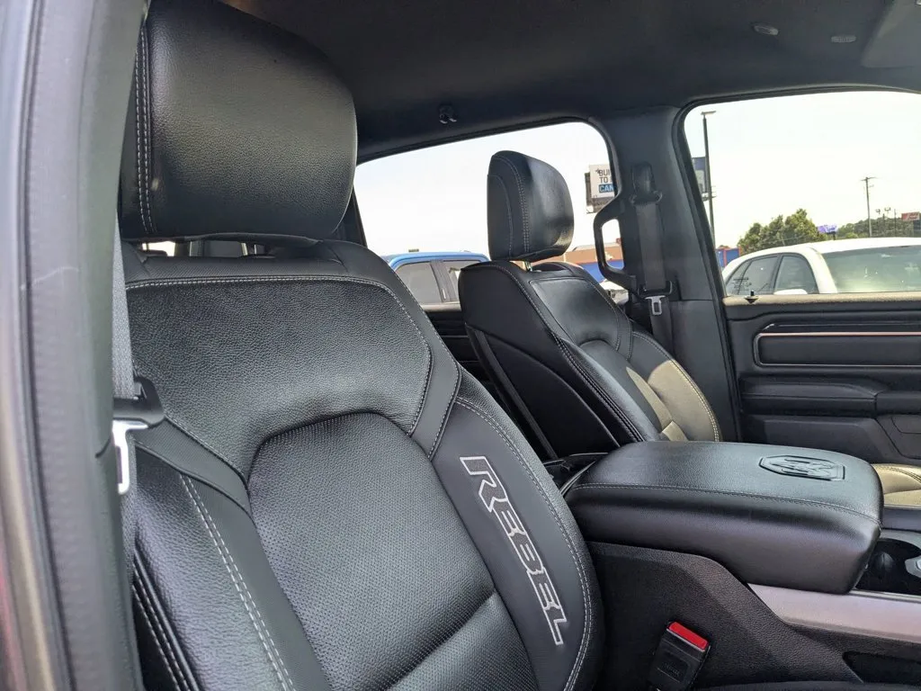 2022 Ram 1500 Rebel thumbnail 26