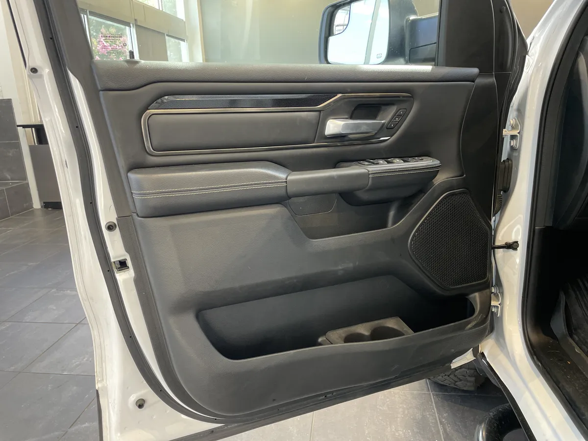 2022 Ram 1500 Rebel thumbnail 13