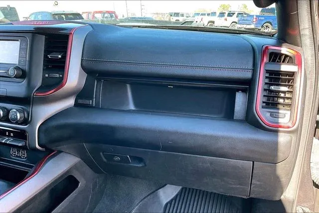 2022 Ram 1500 Rebel thumbnail 21