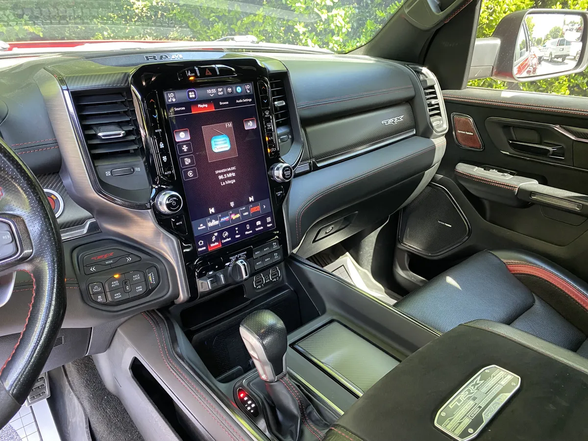 2022 Ram 1500 TRX thumbnail 23