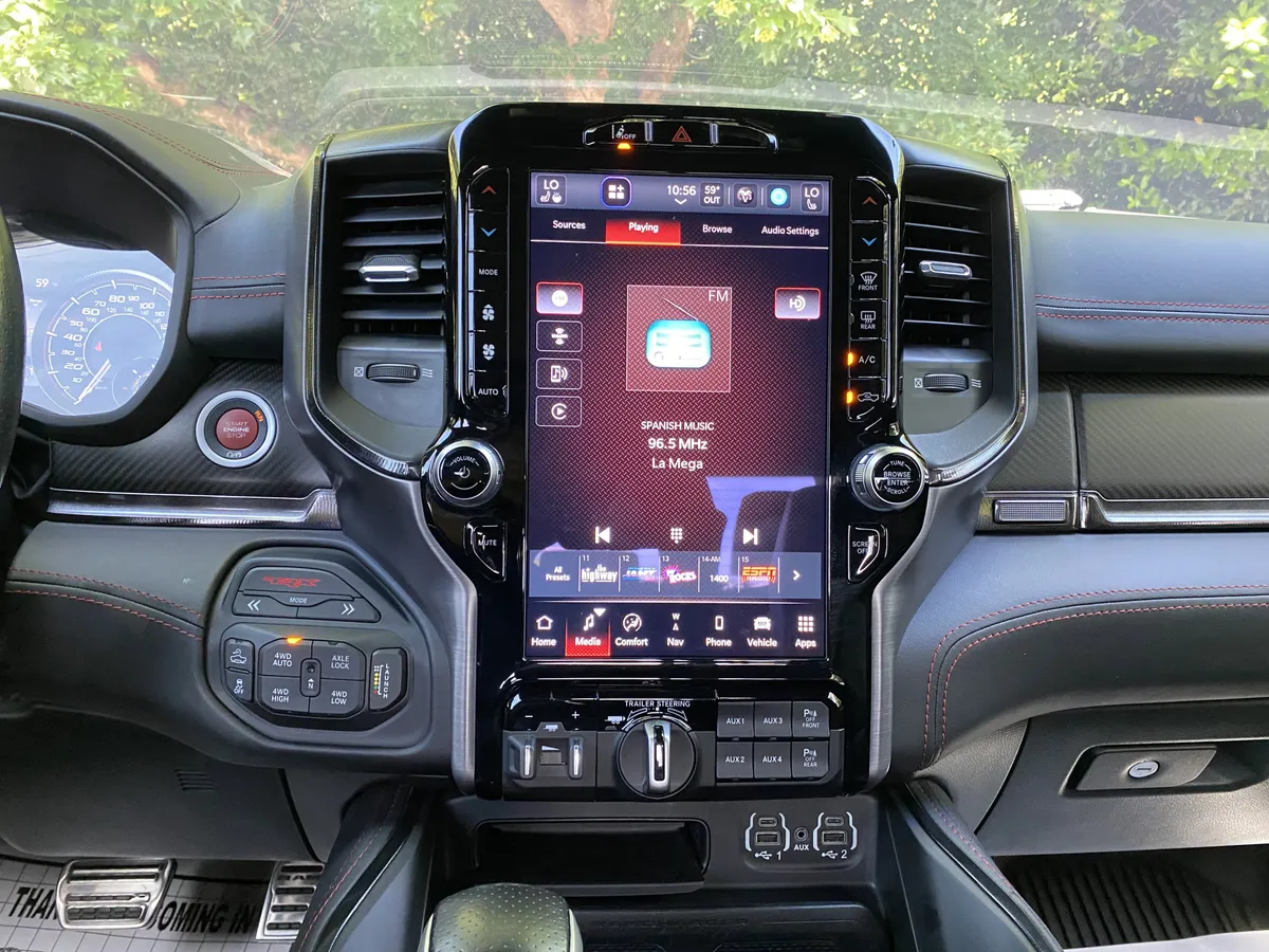 2022 Ram 1500 TRX thumbnail 24