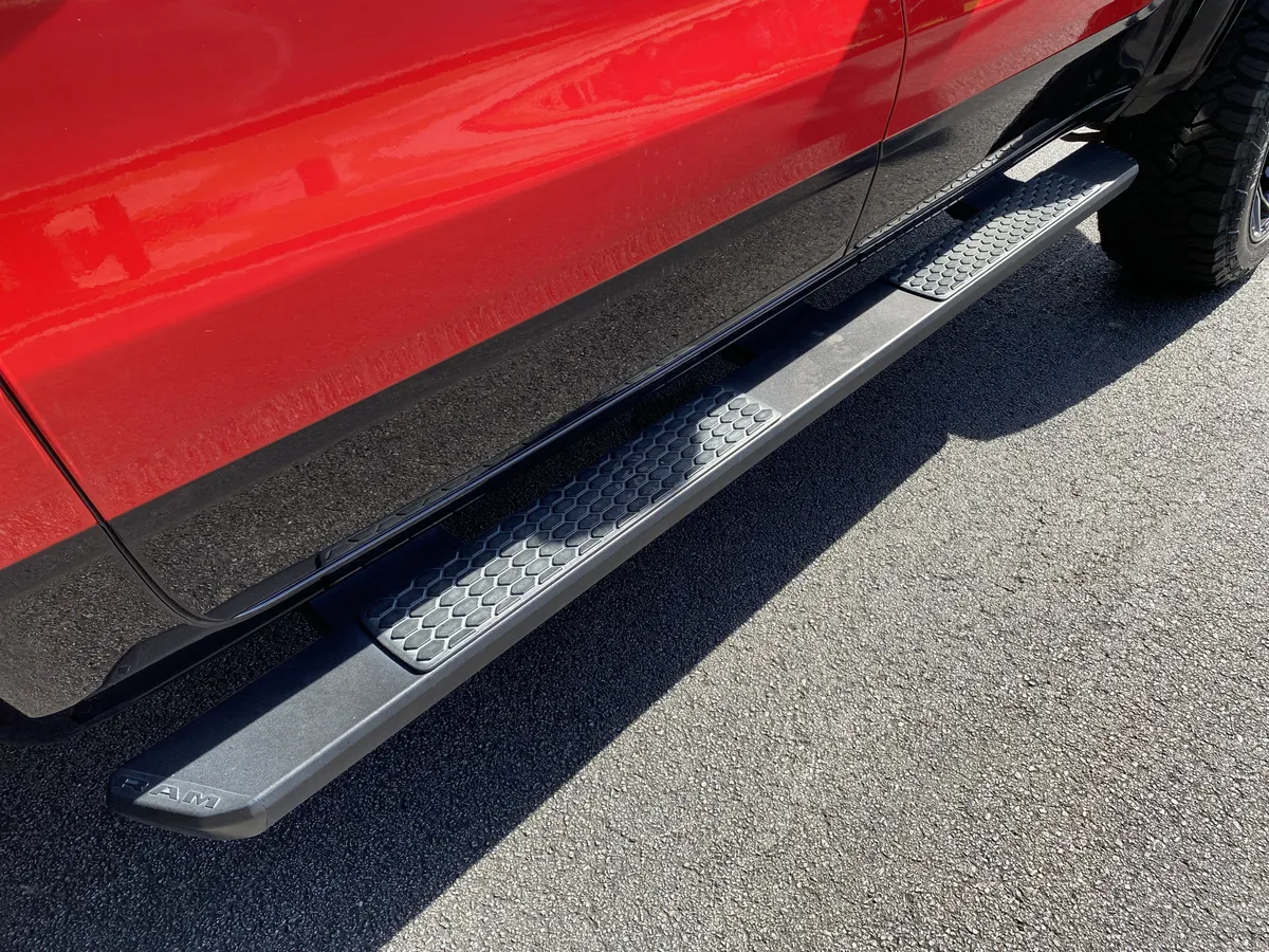 2022 Ram 1500 TRX thumbnail 43