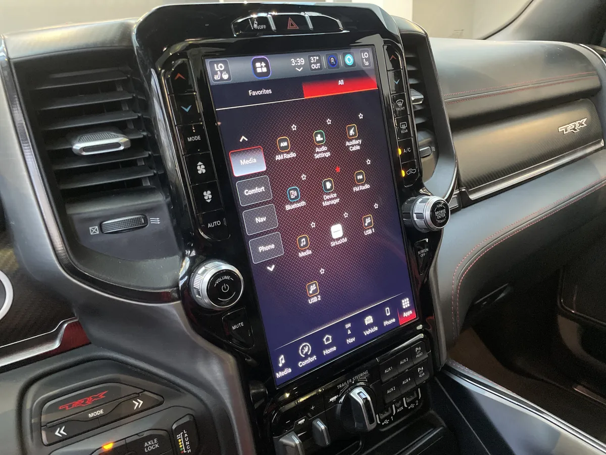 2022 Ram 1500 TRX thumbnail 25