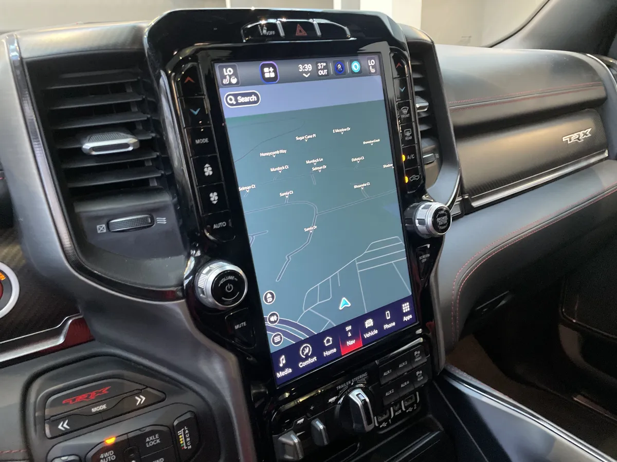 2022 Ram 1500 TRX thumbnail 26