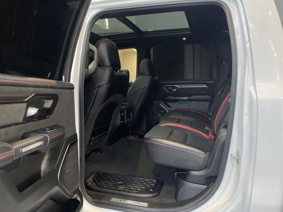 2022 Ram 1500 TRX thumbnail 36