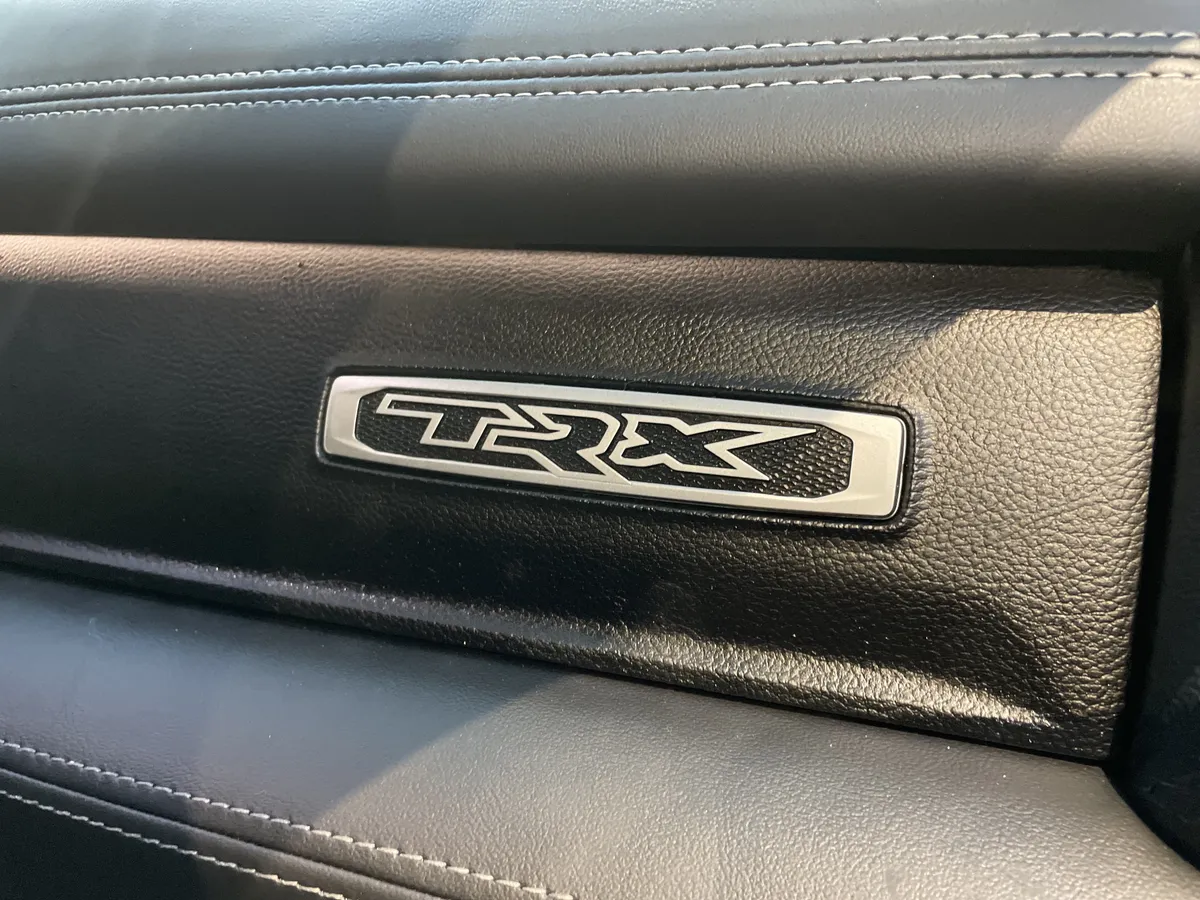 2022 Ram 1500 TRX thumbnail 38
